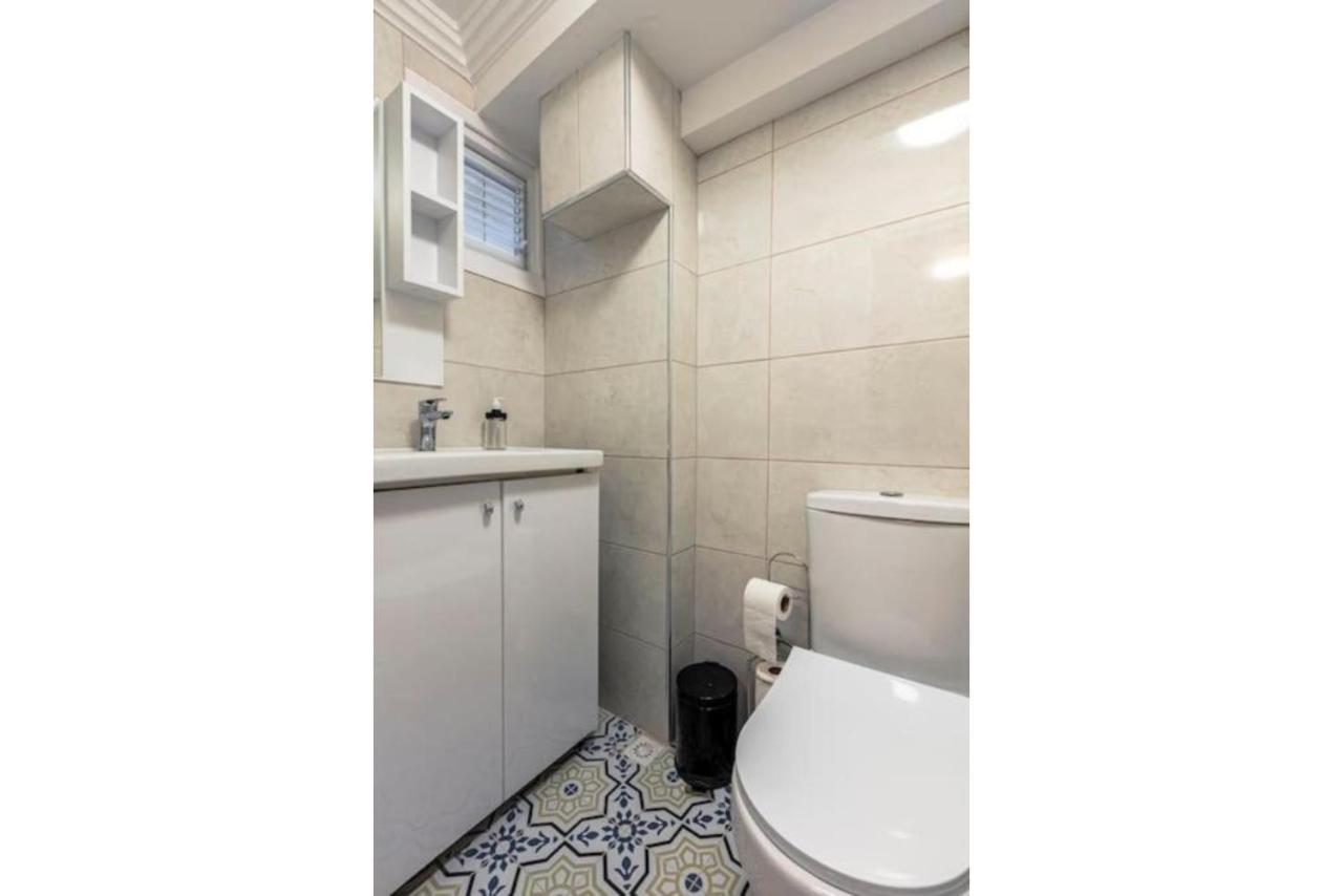 Historical 4-Br Home Steps From Besiktas Stadium & Bosphorus Views - Prime Nisantasi Location! Истанбул Екстериор снимка
