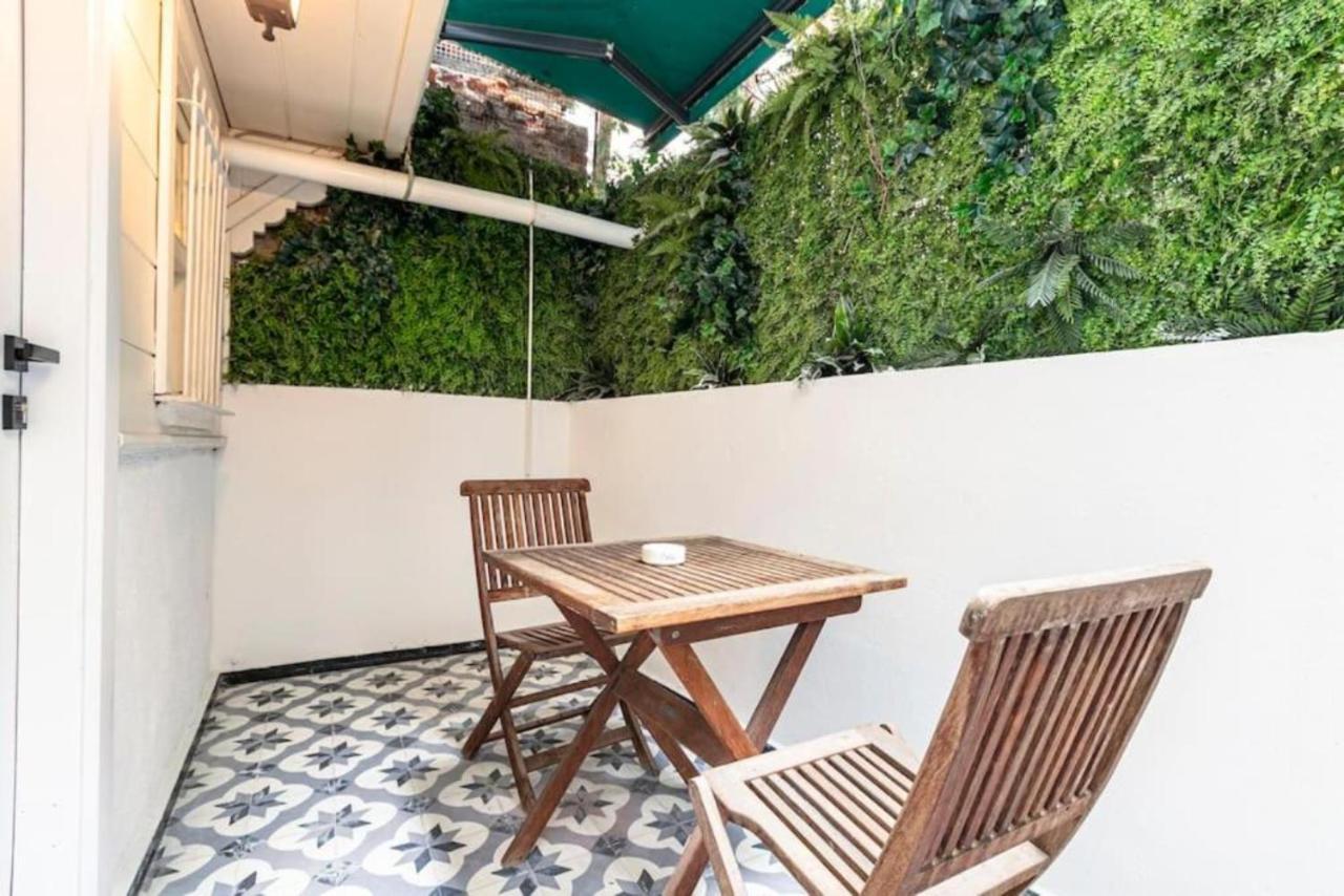 Historical 4-Br Home Steps From Besiktas Stadium & Bosphorus Views - Prime Nisantasi Location! Истанбул Екстериор снимка