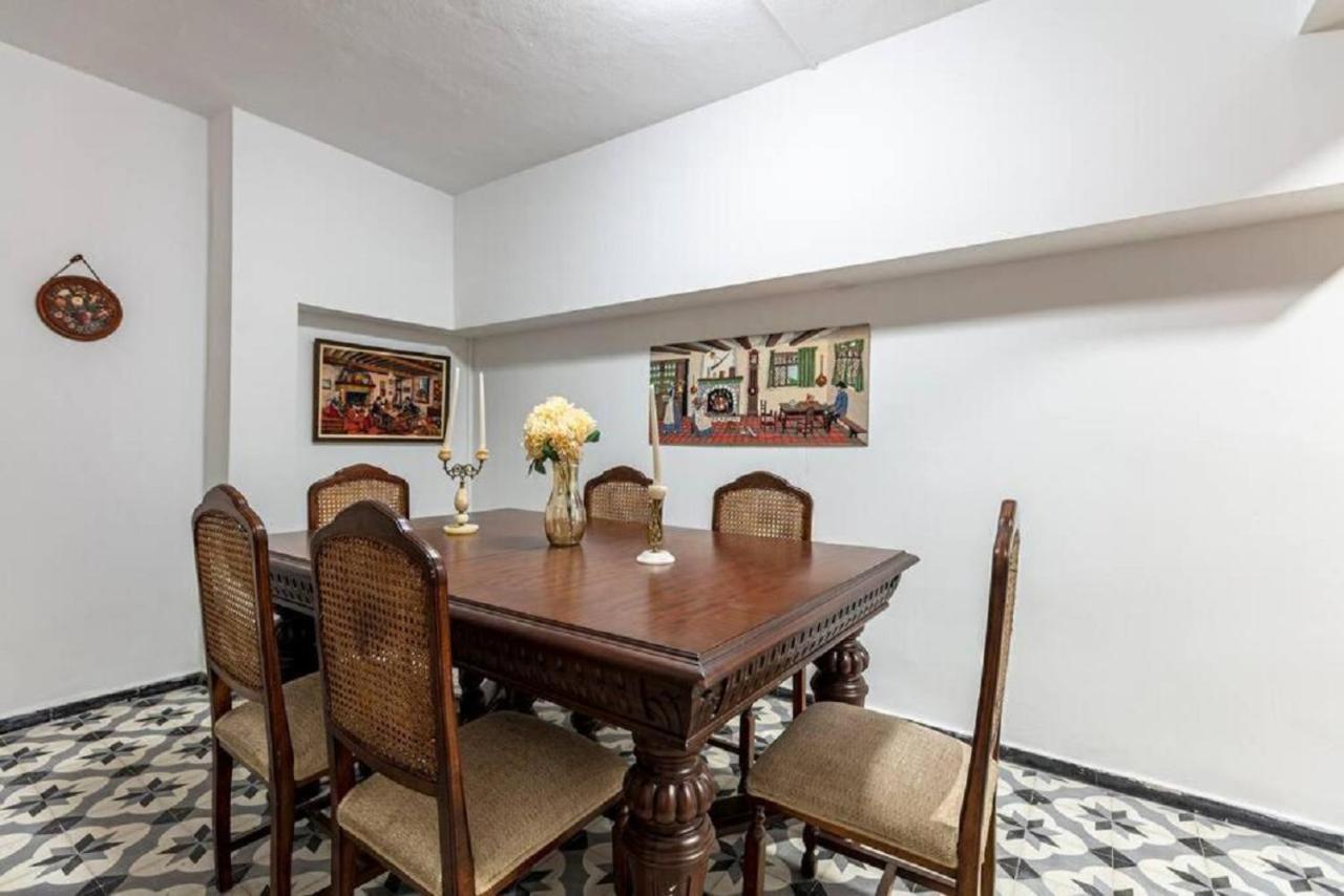 Historical 4-Br Home Steps From Besiktas Stadium & Bosphorus Views - Prime Nisantasi Location! Истанбул Екстериор снимка